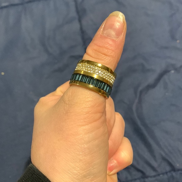 MK ring - Picture 1 of 1